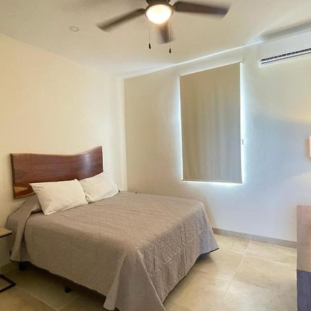 Hotel Playa La Media Luna Isla Mujeres Eksteriør bilde