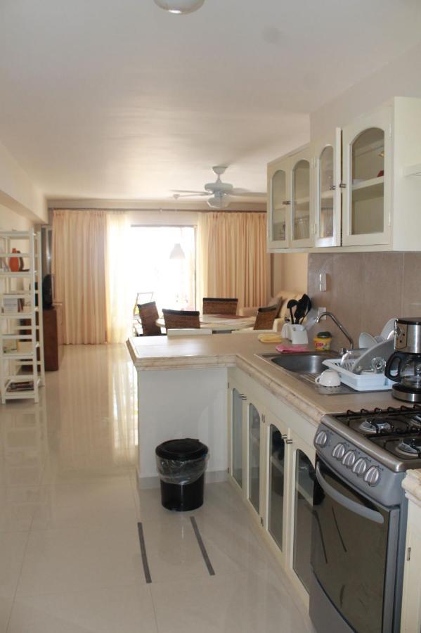 Hotel Playa La Media Luna Isla Mujeres Eksteriør bilde