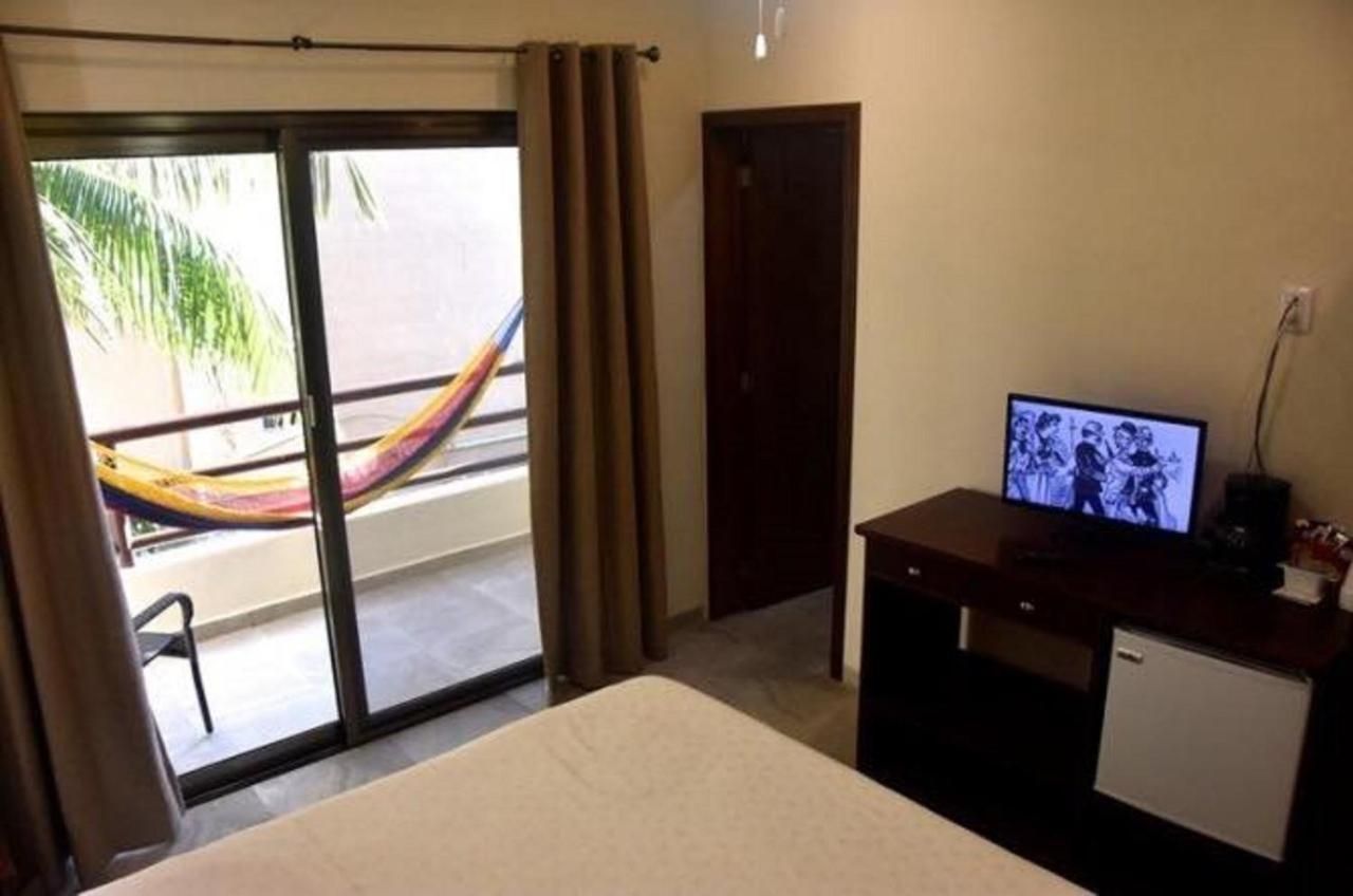 Hotel Playa La Media Luna Isla Mujeres Eksteriør bilde