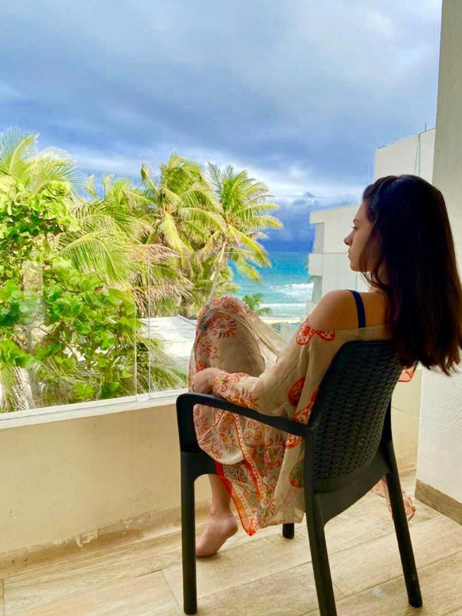 Hotel Playa La Media Luna Isla Mujeres Eksteriør bilde