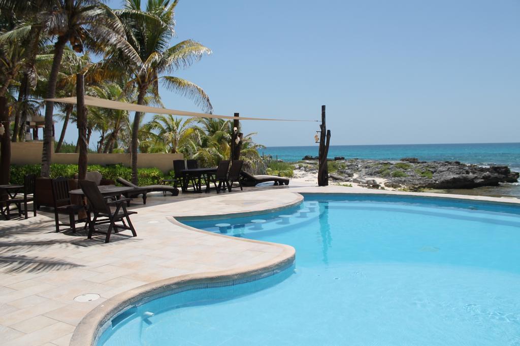 Hotel Playa La Media Luna Isla Mujeres Eksteriør bilde