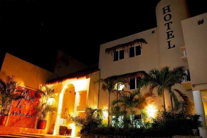 Hotel Playa La Media Luna Isla Mujeres Eksteriør bilde
