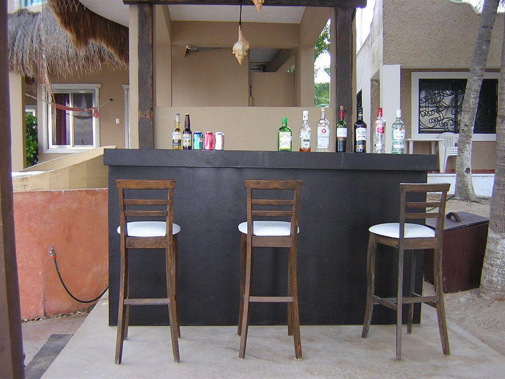 Hotel Playa La Media Luna Isla Mujeres Eksteriør bilde