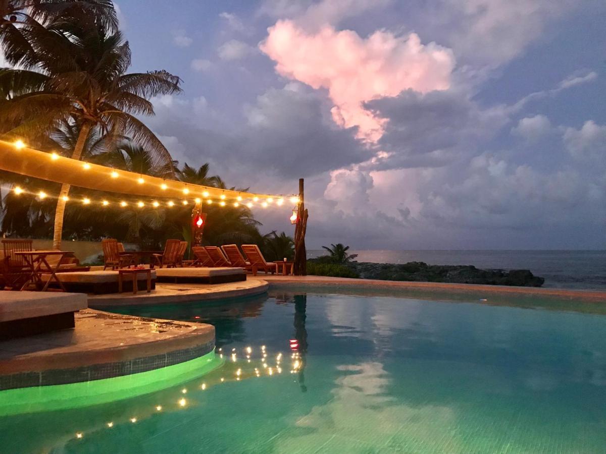 Hotel Playa La Media Luna Isla Mujeres Eksteriør bilde