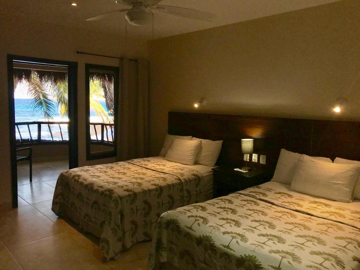 Hotel Playa La Media Luna Isla Mujeres Eksteriør bilde