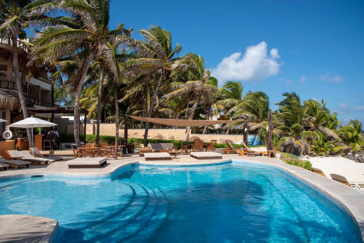 Hotel Playa La Media Luna Isla Mujeres Eksteriør bilde